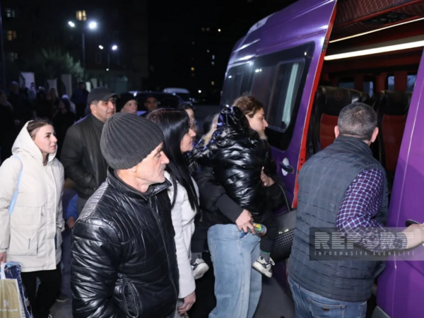 Kəlbəcər və Xocavənd şəhərlərinə, Cəbrayılın Horovlu kəndinə köç karvanları yola salınıb - <span class="color_red">FOTO</span>