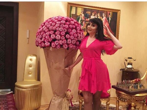 Afət yeni evini NÜMAYİŞ ETDİRDİ: "Bizdə pul qurtarmır..." - <span class="color_red">VİDEO</span>