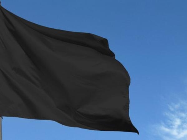 İranda matəm bayrağı QALDIRILDI