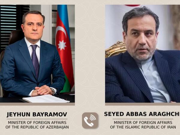 Ceyhun Bayramov İranın xarici işlər naziri ilə DANIŞDI