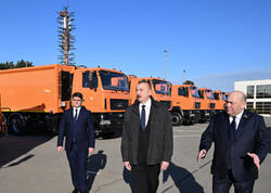 Prezident İlham Əliyev Bakıda məişət tullantıları daşıyan texnikalarla tanış olub - <span class="color_red">FOTO</span>