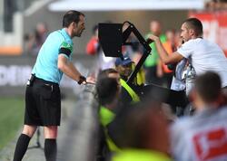 Futbolda inqilab: Məşqçilər videotəkrar tələb edə biləcəklər