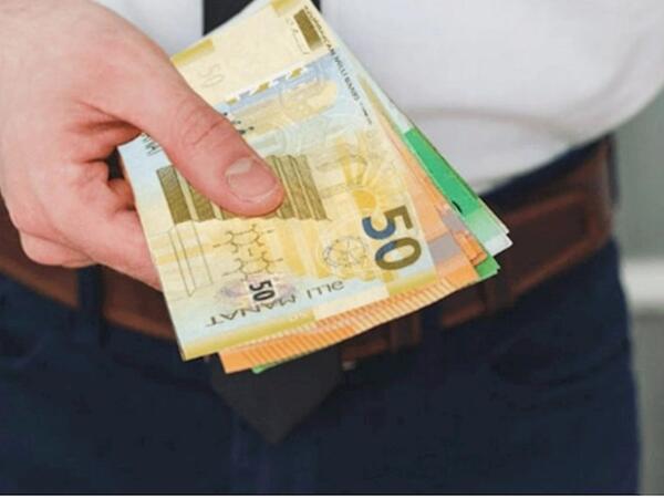 Bu işçilərin gündəlik maaşı ARTIRILDI - RƏSMİ