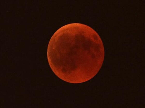 “Qanlı Ay” haralarda görünəcək?