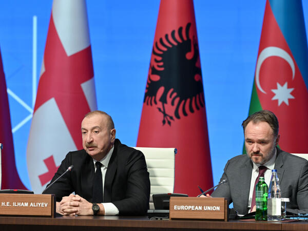 Prezident İlham Əliyev: Alternativ enerji ilə bağlı planlarımız imzalanmış müqavilələrə əsaslanır