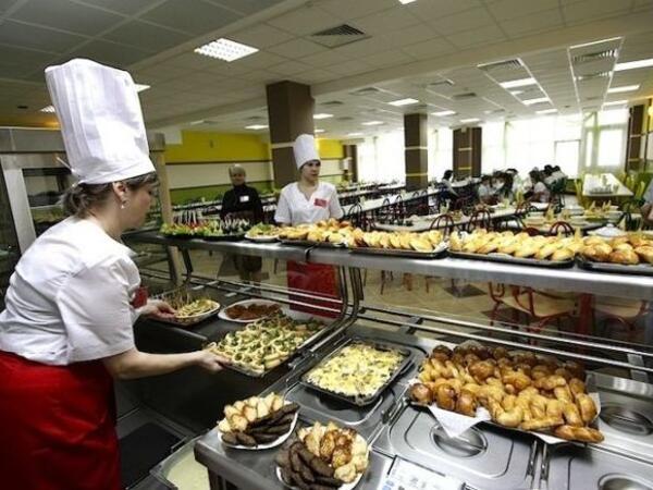 Ölkə məktəblərində bu qidaların satışı qadağan edildi - SİYAHI