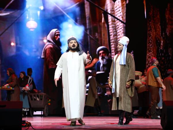 “NƏSİMİ” operası möhtəşəm təqdimatı – ilk dəfə süni intellekt texnologiyalarından istifadə olundu - <span class="color_red">VİDEO - FOTO  </span>