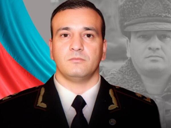 General Polad Həşimovun AVTOMOBİLİ - <span class="color_red">VİDEO</span>