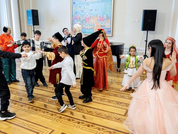 “Zəfər Yurdu ilə Zərif Nəğmələr” adlı konsert proqramı keçirilib – FOTO