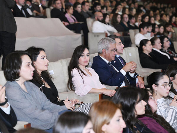Heydər Əliyev Sarayında “Yalnız mədəniyyət” adlı musiqili tamaşa nümayiş olunub - <span class="color_red">FOTO</span>