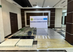 Gömrükdə saxta markalı spirtli içkilər və tütün məhsulları aşkarlandı