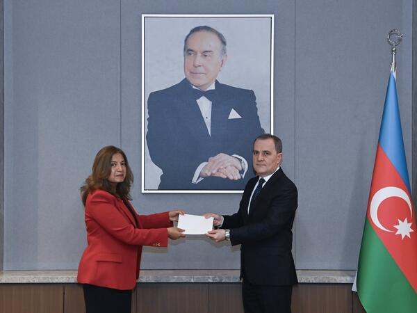 Ceyhun Bayramov Kolumbiya səfiri ilə siyasi dialoqun genişləndirilməsini müzakirə edib - <span class="color_red">FOTO</span>