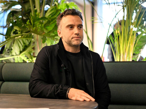 Rossi: “Nyukasl” “Barselona”nı belə dayandıra bilər