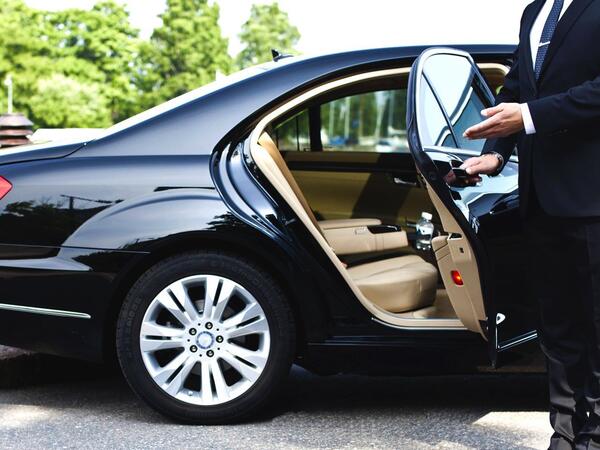 Bu quruma xidməti maşınlar verildi - QƏRAR