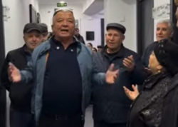 Polis qalmaqallı “həkim”i saxladı