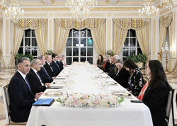 İlham Əliyevin Avropa İttifaqı Şurasının Prezidenti ilə rəsmi nahar əsnasında geniş tərkibdə görüşü olub - <span class="color_red">FOTO</span>