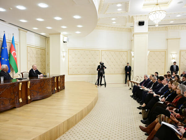 İlham Əliyev və Antonio Koşta mətbuata bəyanatlarla çıxış ediblər -