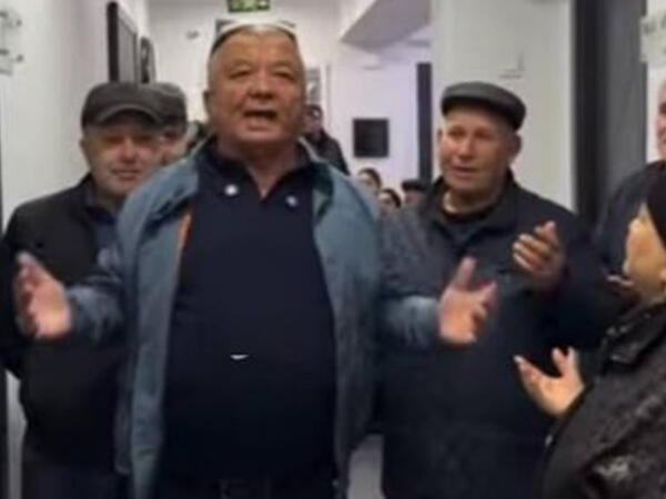 Klinikadan özbəkli “həkim”lə BAĞLI - “Bizə aidiyyəti yoxdur”