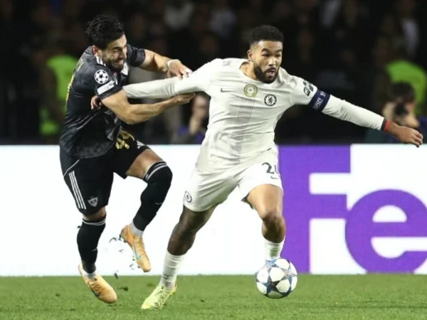 "Çelsi" kapitanı ilə bağlı qərar verdi