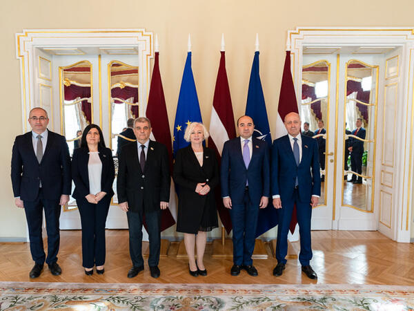 Milli Məclisin nümayəndə heyəti Latviya Seyminin sədri ilə görüşüb - <span class="color_red">FOTO</span>