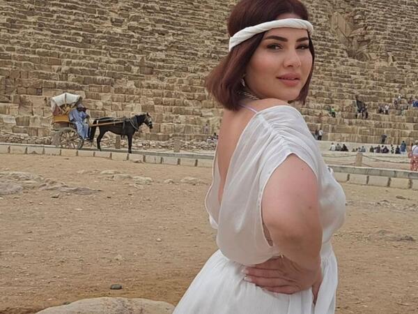 "Sizinlə həmcins olduğuma görə utanıram, ərinin fotosunu paylaşdım, GÖRDÜ" - <span class="color_red">VİDEO</span>