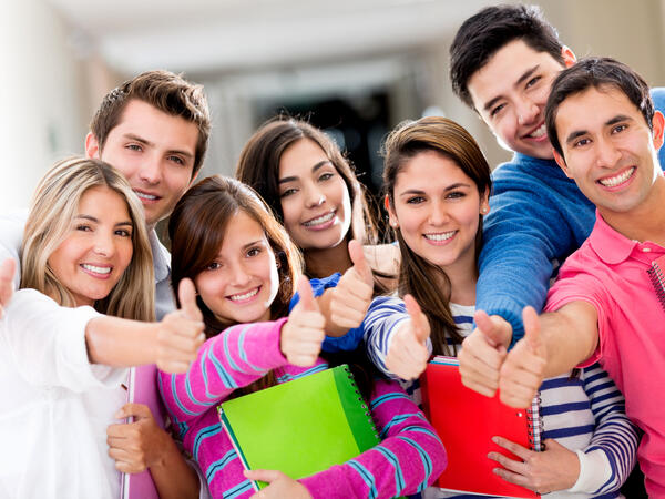 Azərbaycanda tələbələrə əlavə təqaüd VERİLƏCƏK