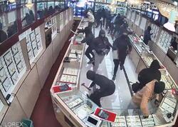 1,7 milyonluq zinət əşyalarını 1 dəqiqədə oğurladılar - <span class="color_red">VİDEO</span>