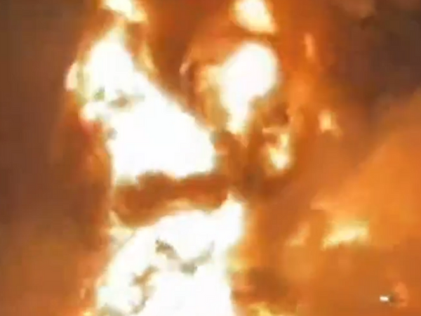 Zərbədən sonra Dubay hava limanının ərazisində yanğın baş verib - VİDEO