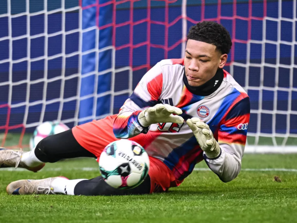 “Bavariya”da bütün qapıçılar zədələndi