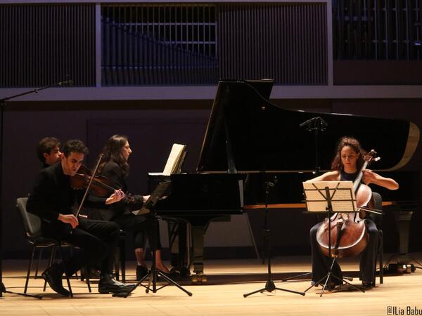 Elvin Xoca Qəniyev Tbilisidə çıxış edib və gənc musiqiçilər üçün ustad dərsləri keçirib - FOTO