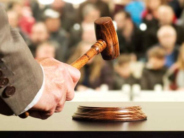 3 müəssisənin səhmləri hərraca çıxır - Nominal dəyər 2 manatdır