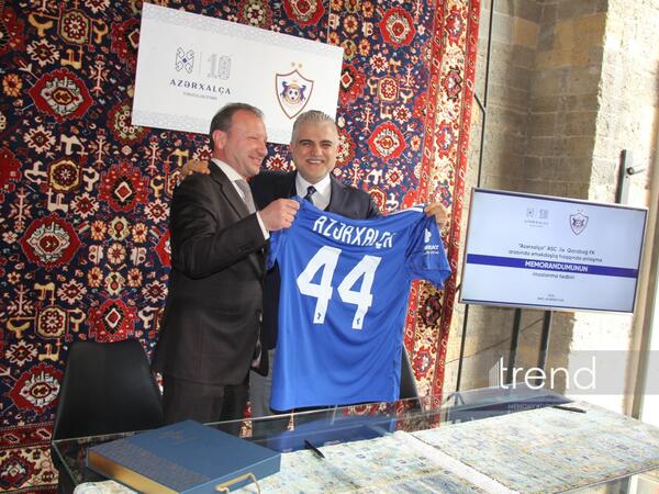 “Azərxalça” ASC ilə Qarabağ FK arasında əməkdaşlıq haqqında anlaşma memorandumu  imzalandı - FOTO