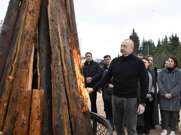 Prezident İlham Əliyev Xocavənddə tonqal yandırdı - <span class="color_red">VİDEO</span>