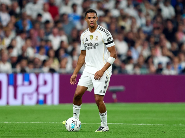 Aleksander-Arnolddan “Siti”yə göz dağı: “Məndən medallarımı almışdılar”