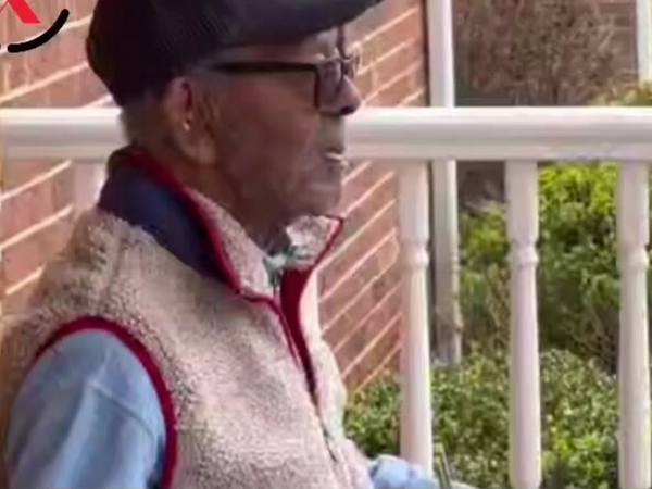 104 yaşlı keçmiş yanğınsöndürən üçün xüsusi PARAD - <span class="color_red">VİDEO</span>