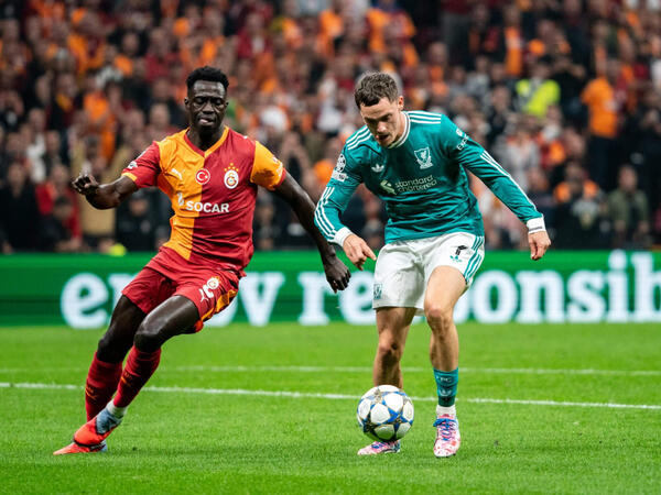 Virts “Liverpul”un rekordunu yenilədi