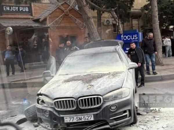 Bakıda qəza: BMV yandı