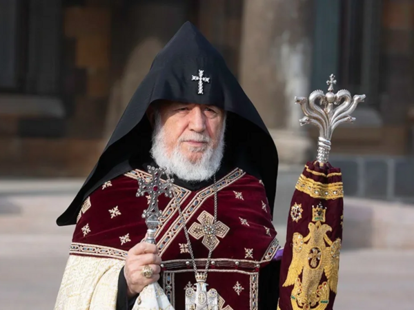 II Qareginin Ermənistandan çıxışına icazə verilmədi