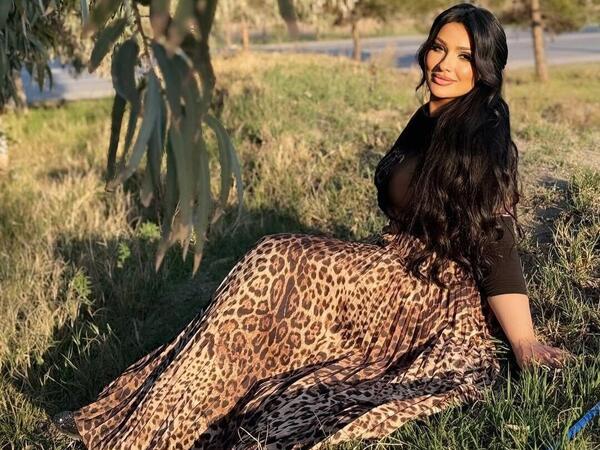 "Nə yaxşı ki, elə kişinin qızıyam" -  Məşhur xanəndə efirdə AĞLADI - <span class="color_red">VİDEO</span>