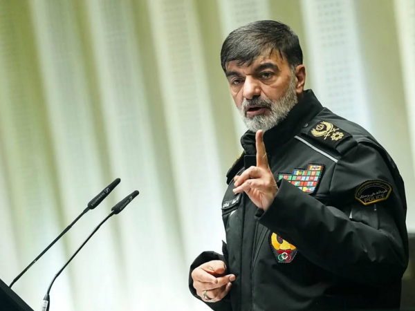 "Qrenlandiyanı qorumağa qadir deyillərsə, İrandan xahiş edə bilərlər"