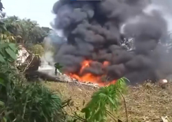 Daha bir təyyarə qəzası - 90 nəfər həlak oldu - <span class="color_red">FOTO</span>