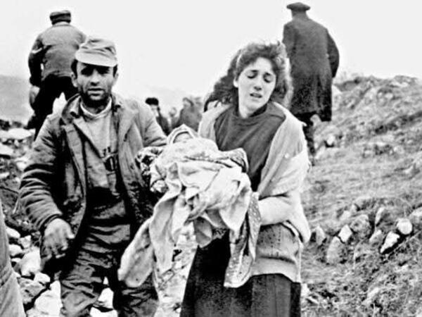 34 il sonra onu xilas edən döyüşçü ilə üz-üzə gəldi - <span class="color_red">FOTOlar</span>