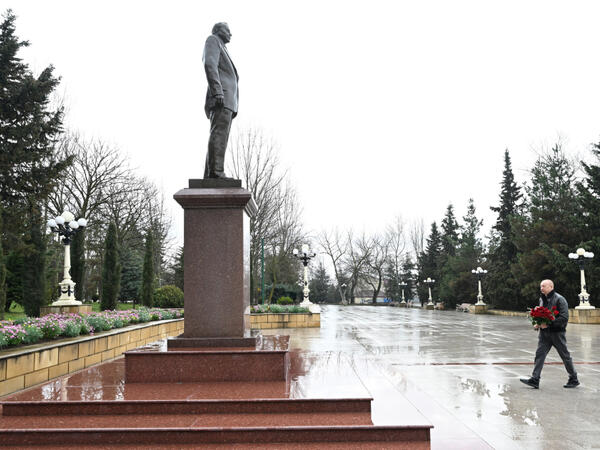 İlham Əliyev Şamaxı rayonuna səfər edib - FOTO