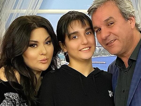 Təranə Musanın qızı canlı ifası ilə DİQQƏT ÇƏKDİ - <span class="color_red">VİDEO</span>