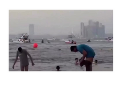 Dubayda diqqətçəkən DƏYİŞİKLİK: Hindlilər Dubayı "işğal etdi" - <span class="color_red">VİDEO</span>