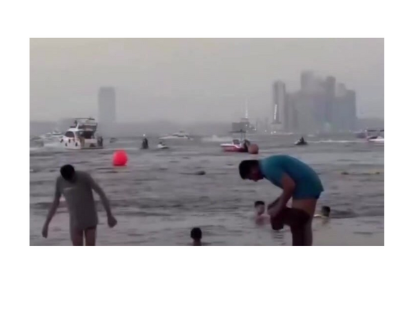 Dubayda diqqətçəkən DƏYİŞİKLİK: Hindlilər Dubayı "işğal etdi" - <span class="color_red">VİDEO</span>