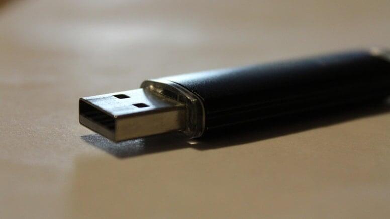 USB yaddaş kartı istifadə edənlər bu səhvi edir