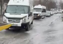 İntensiv yağış Bakıda ciddi fəsadlar yaradıb - <span class="color_red">VİDEO</span>