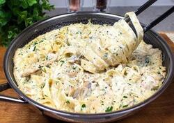 Kremli toyuqlu makaron - <span class="color_red">RESEPT</span>