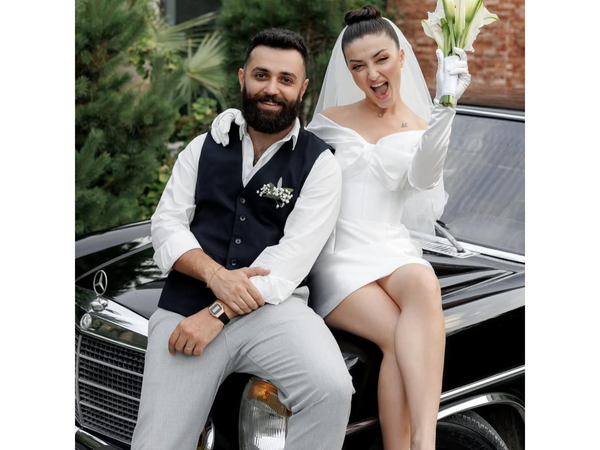 Azərbaycanlı məşhur bloqerlərin toy FOTOları müzakirə yaratdı